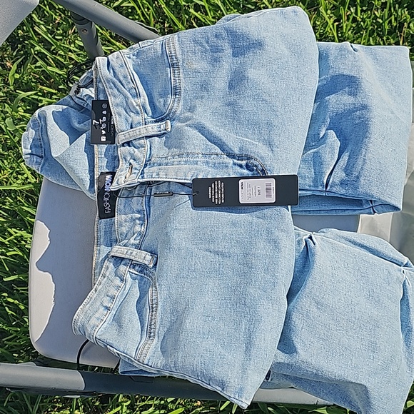 NWT Fashion Nova Women's Catch My Vibe Stacked Straight Leg Jeans in LightBlue 7 - Picture 5 of 9